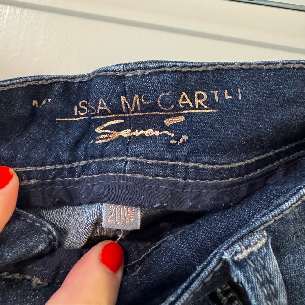 Melissa McCarthy Seven7 Blue Ankle Cropped Jeans - Picture 4 of 6